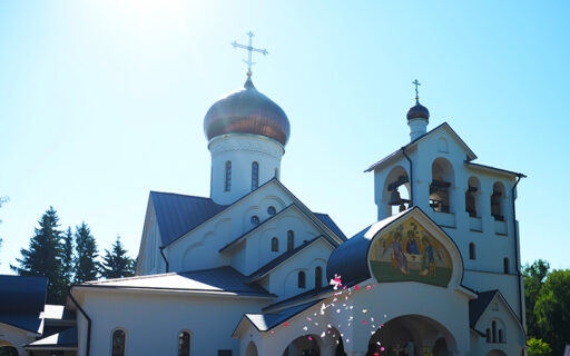 Троицкий храм