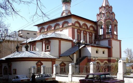 Храм Трёх Святителей на Кулишках